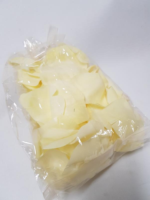 Rose Petals Bag - Image 4